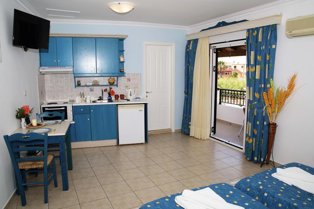 Helen Apartments & Studios Agios Stefanos Avliotes  Exteriér fotografie